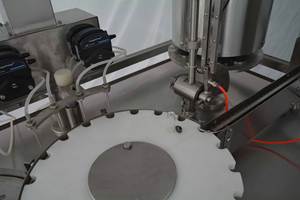 Dyg-2/4 dijital kontrol otomatik içecek dolgu 1ml ~ 10ml kimyasal kozmetik dolum makinesi - Product Image 3