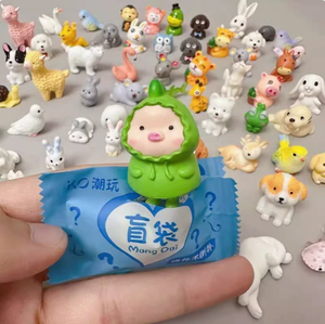 Juguetes sorpresa en bolsa de animales en miniatura, pequeños regalos realistas, regalos para niños, juguete comestible, figuras en caja sorpresa con botella. - Product Image 4