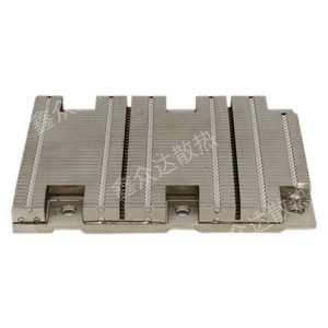 ฮีทซิงค์กำลังสูงแบบระบายความร้อนด้วยอากาศ CNC ที่ปรับแต่งตามความต้องการของโรงงาน สำหรับการควบคุมอุตสาหกรรม การสื่อสาร ออปโตอิเล็กทรอนิกส์ โดรน และโปรเจคเตอร์ - Product Image 3