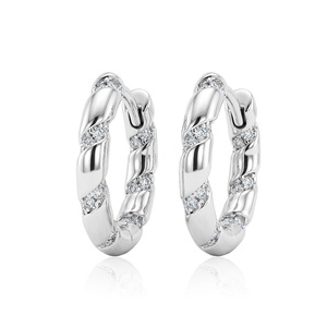 Orecchini a perno con cerniera infinita in argento sterling 925 placcato rodio con zirconi intrecciati, regalo trendy per matrimoni e feste, piercing per lobo dell'orecchio SY OEM - Product Image 1