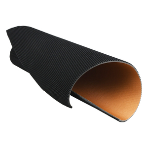 Sabuk konveyor PVC datar kinerja tinggi pola hitam dirancang untuk daya tahan dan fleksibilitas bahan karet & PU tahan lama - Product Image 4