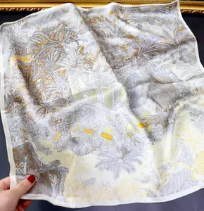 68X68CM Wholesale Graceful Custom Silk Handkerchief Screen Printed Silk Twill Pocket Scarf Custom Printing