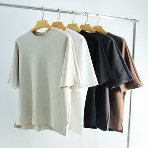 T-shirt à manches tombantes de haute qualité pour hommes T-shirt ample de luxe à épaules tombantes Logo personnalisé T-shirt surdimensionné - Product Image 1