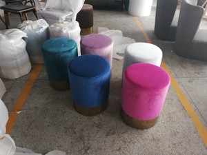 Pouf Ottomano Pieghevole Moderno in Velluto Dorato per Soggiorno, Stile Rustico, Contemporaneo, Ingresso, Camera da Letto, Appartamento, Hotel - Product Image 2