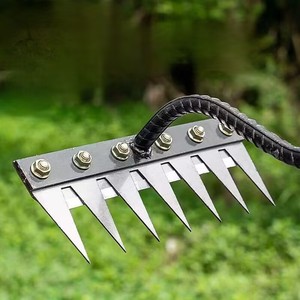 Râteau de jardin à dents variées, outil manuel aiguisé pour le desserrage du sol, le désherbage et le creusement - Product Image 1