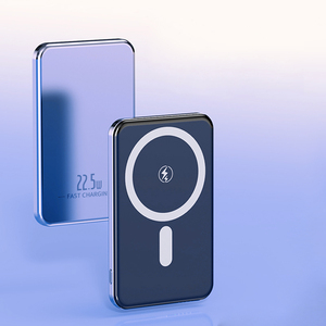 Горячая продажа мини тонкий ультра тонкий Oem <span class=keywords><strong>Power</strong></span> <span class=keywords><strong>Bank</strong></span> 15 Вт магнитный беспроводной <span class=keywords><strong>Power</strong></span> <span class=keywords><strong>Bank</strong></span> 5000 мАч 10000 мАч - Product Image 4