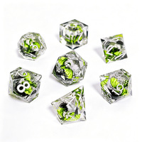 Vente en gros de dés polyédriques en résine personnalisés DND, dés à bords tranchants, dés verts à thème de dragons, jeu de table TRPG Dungeons & Dragons DND