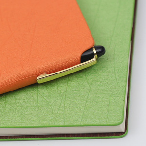 Máy Tính Xách Tay Chấm Giấy Hàng Năm Kế Hoạch 2025 Với Logo Biểu Tượng Tùy Chỉnh Biểu Tượng Tùy Chỉnh Khâu Ràng Buộc Máy Tính Xách Tay A5 - Product Image 3