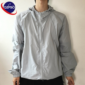 QZFSO Custom Streetwear Lightweight Mesh Zip up Windbreaker Breathable Quick-dry Polyester Sun Protection <b>Jacket</b> With Hood - Product Image 6