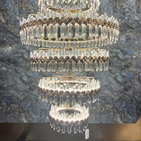 Lustre en cristal post-moderne pour escalier, décoration de hall d'entrée, grand anneau de cristal de luxe, lustre sur mesure pour escaliers longs haut de gamme