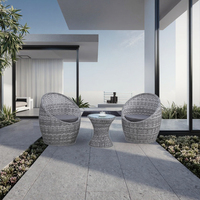 Ensemble de meubles de jardin en rotin tressé BHR PE, ensemble bistrot avec chaises pivotantes, table basse, design moderne pour piscine, balcon, cour