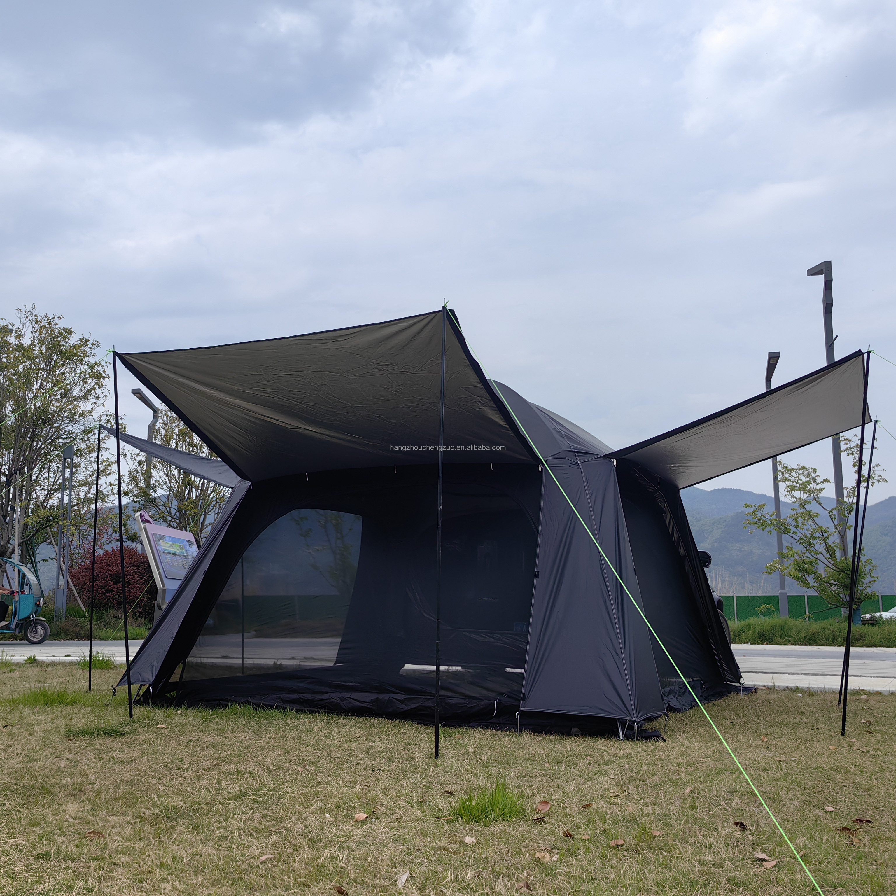 Ensemble complet noir de tente de voiture triple couche pour 8 personnes