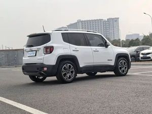 Presupuesto <span class=keywords><strong>Venta</strong></span> caliente coche usado proporcionar personalización Interior <span class=keywords><strong>Jeep</strong></span> <span class=keywords><strong>Renegade</strong></span> 2016 2017 2018 Auto de alta especificación conectado pantalla táctil SUV - Product Image 6