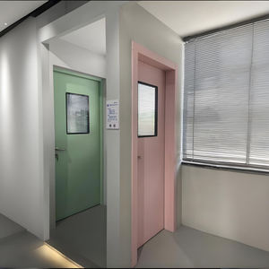 Portes <span class=keywords><strong>de</strong></span> chambre <span class=keywords><strong>de</strong></span> patient d'hôpital en acier manuel moderne, portes <span class=keywords><strong>de</strong></span> salle blanche hermétiques en aluminium, portes battantes pour clinique médicale - Product Image 3