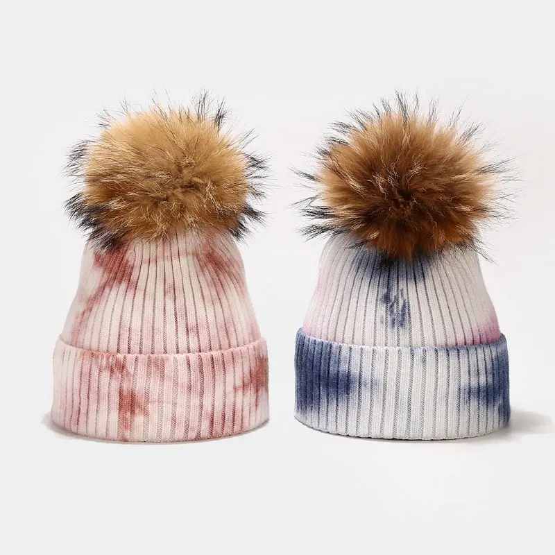 Topi Rajut Musim Dingin Uniseks, Kualitas Tinggi Beanie Ikat Celup Poliester 100% dengan Pom Pom Bulu