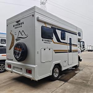 Camión HOWO Nuevo 4x2 con Volante a la Derecha, Autocaravana, Automático, Gasolina, 141 CV, Camas Grandes y Acogedoras, Muebles, Aire Acondicionado, Refrigerador, Batería de Litio - Product Image 6