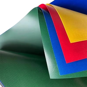 Rouleau de bâche en PVC de fabrication chinoise à <span class=keywords><strong>prix</strong></span> avantageux, bâche en PVC pour la fabrication de supports publicitaires - Product Image 1