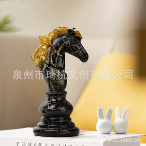 เครื่องประดับรูปอัศวินหมากรุก ทำจากเรซิ่น งานแฮนด์เมด ตกแต่งบ้าน สไตล์ร่วมสมัย ชิ้นเดียว สำหรับตั้งโชว์บนโต๊ะ ของขวัญ - Product Image 2