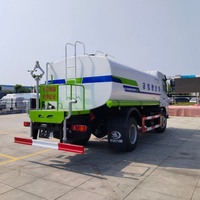 Camion-citerne Huashen F5 12m³ avec plateforme de travail arrière de 3950 mm de empattement pour l'arrosage paysager