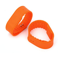 Remise pour la grande ouverture 10% sur les bracelets en silicone RFID 125kHz Bracelets NFC 13.56MHz avec mini étiquette et puce 1k pour le paiement