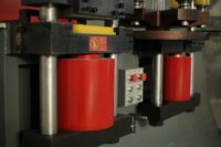 Machine de gaufrage hydraulique semi-automatique, pour le rail de fer, bustier hydraulique CNC