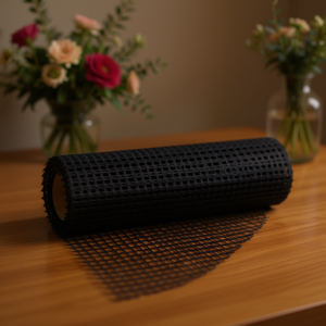 Tessuto in tulle nero a griglia 48cm x 4,5m per accessori e composizioni floreali - Product Image 3