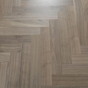 Parquet en bois <span class=keywords><strong>d</strong></span>'ingénierie en noyer à chevrons, âme en bouleau 3 couches pour <span class=keywords><strong>chauffage</strong></span> par le sol, système à clic - Product Image 2