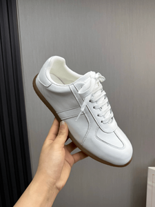 2026 Alexander Trendy unisex, fashionable, flat bottomed Mc comfortable splicing, suede and cowhide upper, sports shoes Queen - Product Image 1