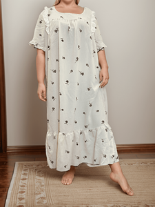 ODM/OEM Baju Tidur Wanita Ukuran Besar Motif Bunga Ruffle Seksi Berbahan Renda Lembut Lengan Pendek - Product Image 5