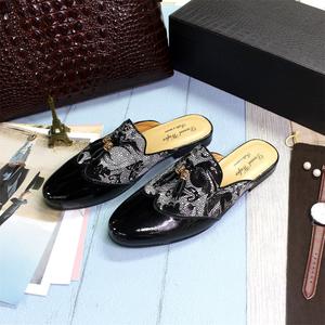 새로운 스타일 수제 정품 가죽 캐주얼 디자인 남성 슬라이드 슬리퍼 신발 반 슬립 패션 남성 신발 - Product Image 5