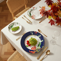 Service de table en céramique de luxe à motifs de feuilles tropicales, bord doré, assiettes en porcelaine fine personnalisées, tasses à thé et à café, soucoupes, ensemble de vaisselle