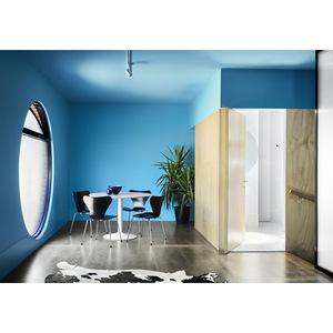 Villa moderne à structure en briques avec escalier en colimaçon et piscine, design extérieur - Product Image 4