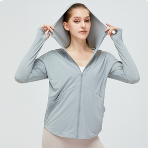 Chaqueta informal para <span class=keywords><strong>mujer</strong></span> Moda para <span class=keywords><strong>mujer</strong></span> 2023 Ropa a prueba de sol Cremallera Dobladillo curvo Chaqueta de fitness para <span class=keywords><strong>mujer</strong></span> - Product Image 2