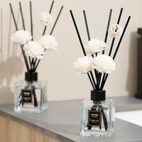 Huiles de diffuseur de roseaux de haute qualité Diffuseur de roseaux bio de luxe 50ml avec boîte 2025 avec fleurs séchées