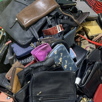 Balles de portefeuilles en cuir de marque d'occasion de qualité supérieure, authentiques et de luxe, en gros, stock mixte à fort potentiel de profit