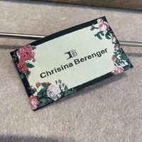 Étiquette de vêtement tissée personnalisée en polyester écologique, autocollante, motif rectangulaire, découpe ultrasonique, pliée sur le bord, pour vêtements