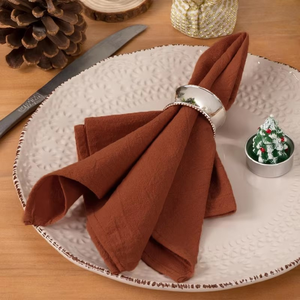 Stock disponible à l'étranger, vente en gros <span class=keywords><strong>de</strong></span> serviettes en <span class=keywords><strong>tissu</strong></span> plissé carré, couleur unie simple, décoration <span class=keywords><strong>de</strong></span> mariage, fête, restaurant, nourriture - Product Image 4