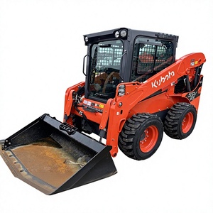 Nous proposons à la vente notre authentique chargeuse compacte sur chenilles d'occasion Kubota SSV65. - Product Image 4