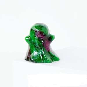Cristal de Zoisita Rubí Pulido, Tallado de Sombra de Fantasma de Halloween, Decoración Navideña, Mascota, Cristal Curativo con Impresión Láser - Product Image 6