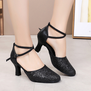 Chaussures de danse latine pour femmes à semelle en caoutchouc, en cuir pailleté, souples, pour la pratique de la danse de salon, chaussures de danse pour femmes - Product Image 3