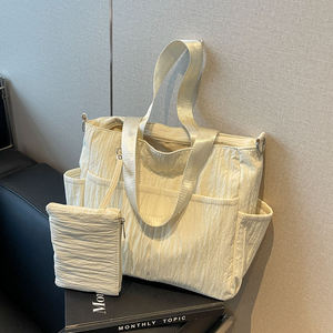 Customized high-quality reusable shopping <b>bag</b> with <b>large</b> capacity, luxurious travel style, and durability - Product Image 3