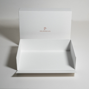Boîte cadeau rigide de luxe en papier blanc, avec logo personnalisé estampé, couvercle amovible et mini ruban, pour <span class=keywords><strong>abonnement</strong></span> professionnel en ligne - Product Image 5