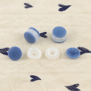 Nguồn Nhà Máy T3 T5 Kích Thước Nhựa Snaps Nút Tùy Chỉnh Màu Sắc Nhấn Nút Nhẫn Cho Quần Áo Trẻ Em Nhà Máy Giá - Product Image 5