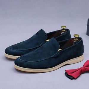 Zapatos Oxford para Hombre Hechos a Mano de Alta Calidad, con Textura Mate y Diseño Retro de Punta Puntiaguda, con un Estilo Casual y Elegante. - Product Image 1