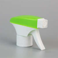 Pompe pulvérisatrice manuelle à double capuchon en plastique 28/410 de qualité supérieure, directement du fabricant, pour le jardin