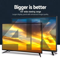 Téléviseur UCOM OEM LED 32-100 pouces 4K ultra-fin sans bordure pour hôtels, diffusion de messages publicitaires et divertissement