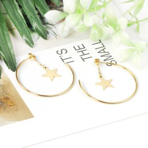 Pendientes de Aro Grandes de Acero Inoxidable para Mujer, Personalizados, con Colgante en Forma de Estrella - Product Image 4