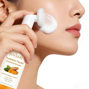 Mousse Nettoyante Anti-Âge et Anti-Rides au Curcuma OEM ODM 100ml, Acide Hyaluronique Raffermissant et Hydratant pour Tous Types de Peau - Product Image 5