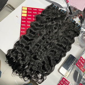<span class=keywords><strong>ผม</strong></span>มนุษย์แบบมัดเป็นช่อ ขายส่ง เกรด 10A <span class=keywords><strong>ผม</strong></span>อินเดียแบบหยิก สำหรับผู้หญิงผิวสีดำ <span class=keywords><strong>ผม</strong></span>มนุษย์แบบเป็นช่อ 100% ไม่ผ่านการแปรรูป <span class=keywords><strong>ผม</strong></span>หยิกเป็นลอนเปียกๆ - Product Image 2
