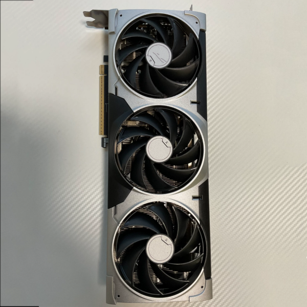 Used RTX 5070 12GB GDDR7 Fan-Cooled PCIe4.0 4DP Port Gaming Graphics Card for Desktop PC Video Editing 3D Render